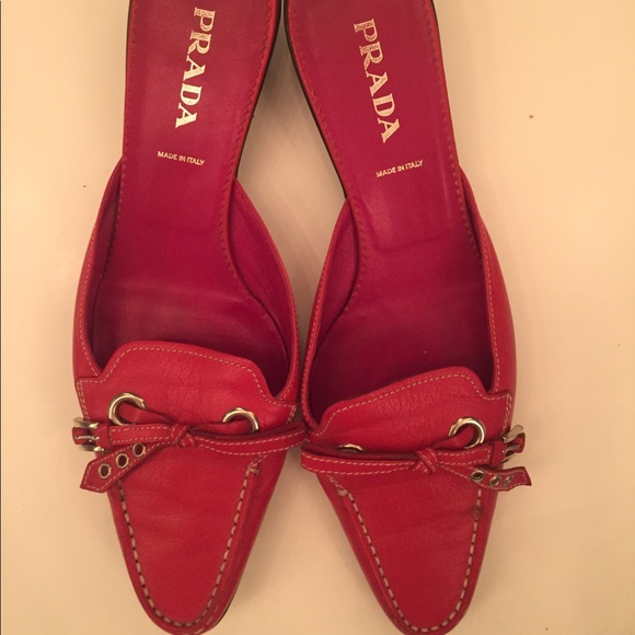 mules with small heel